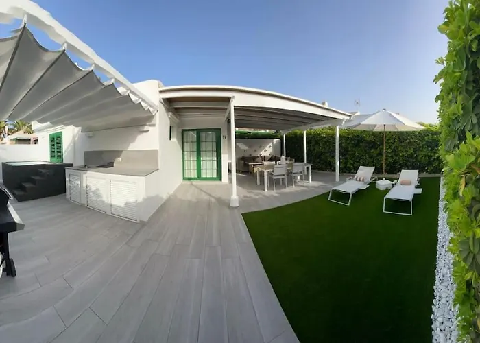 Luxury 2 Bedroom Bungalow With Private Pool