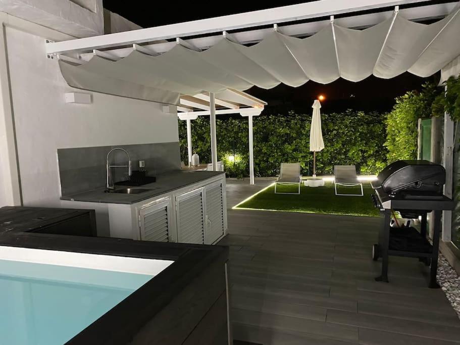 Vakantiehuis Luxury 2 Bedroom With Private Pool